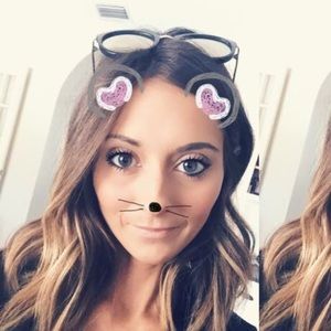 Meet your Posher, Dena